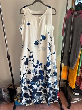 Sleeveless White Maxi Dress with Blue Floral Print